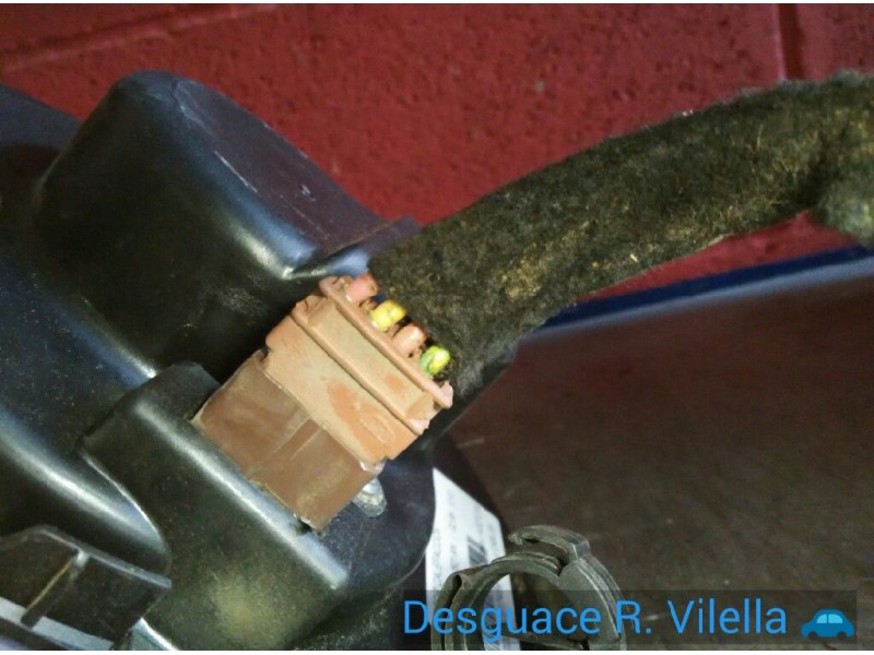 Recambio de motor calefaccion para peugeot 106 (s2) xn | 02.96 - 12.97 xn | 02.96 - 12.97 referencia OEM IAM 8290528 4 CABLES 