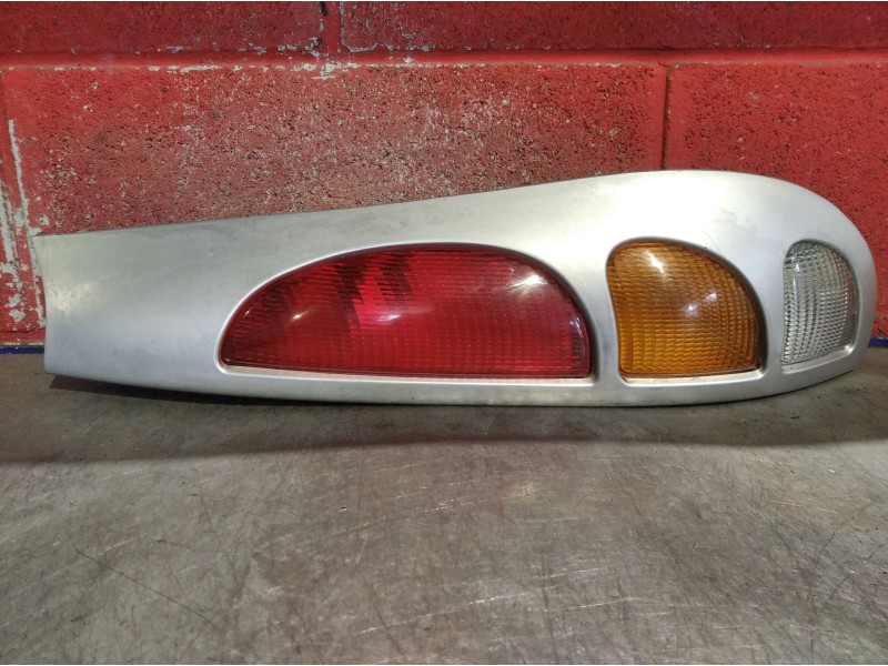 Recambio de piloto trasero derecho para fiat marea weekend (185) 1.9 jtd 110 elx | 0.01 - ... 1.9 jtd 110 elx | 0.01 - ... refer