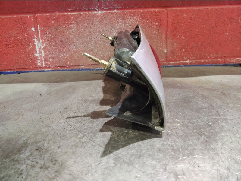 Recambio de piloto trasero derecho para fiat marea weekend (185) 1.9 jtd 110 elx | 0.01 - ... 1.9 jtd 110 elx | 0.01 - ... refer