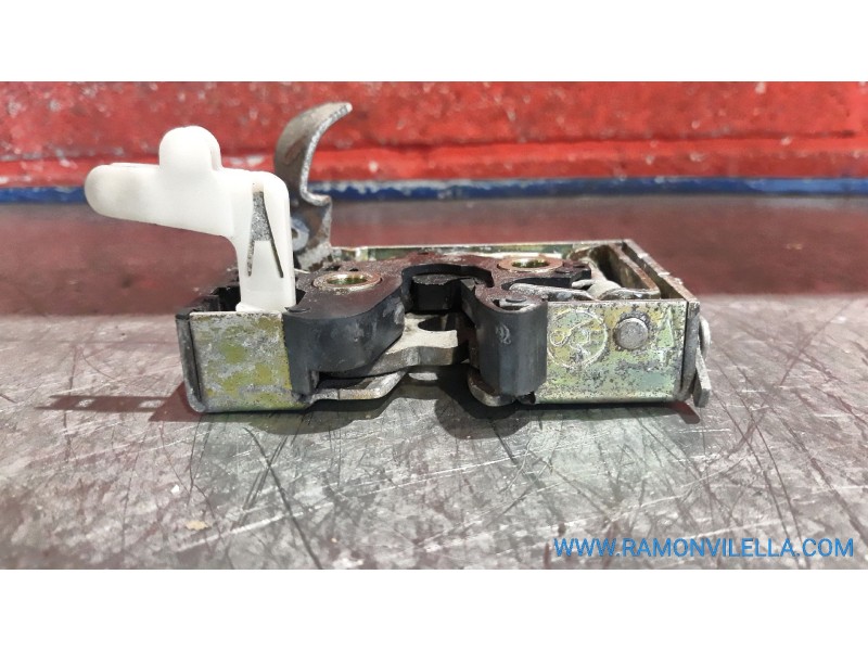 Recambio de cerra. puer. tras. izquierda para seat toledo (1l) base | 12.96 - 12.96 base | 12.96 - 12.96 referencia OEM IAM   