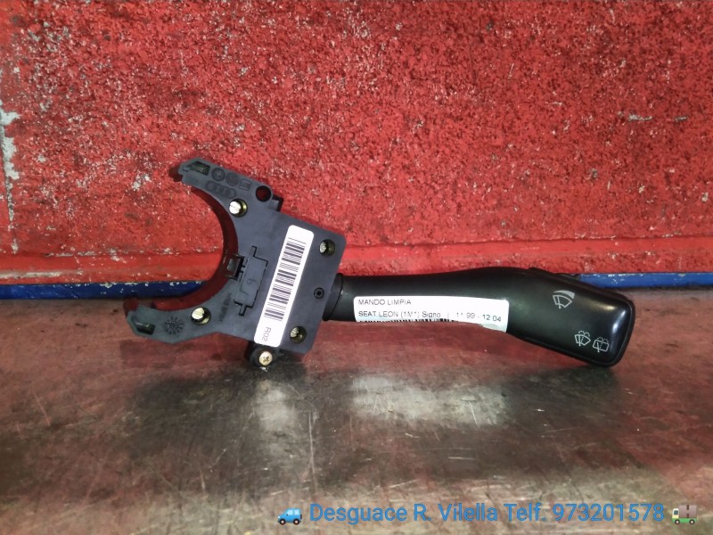 Recambio de mando limpia para seat leon (1m1) signo | 11.99 - 12.04 signo | 11.99 - 12.04 referencia OEM IAM 4B0953503F  