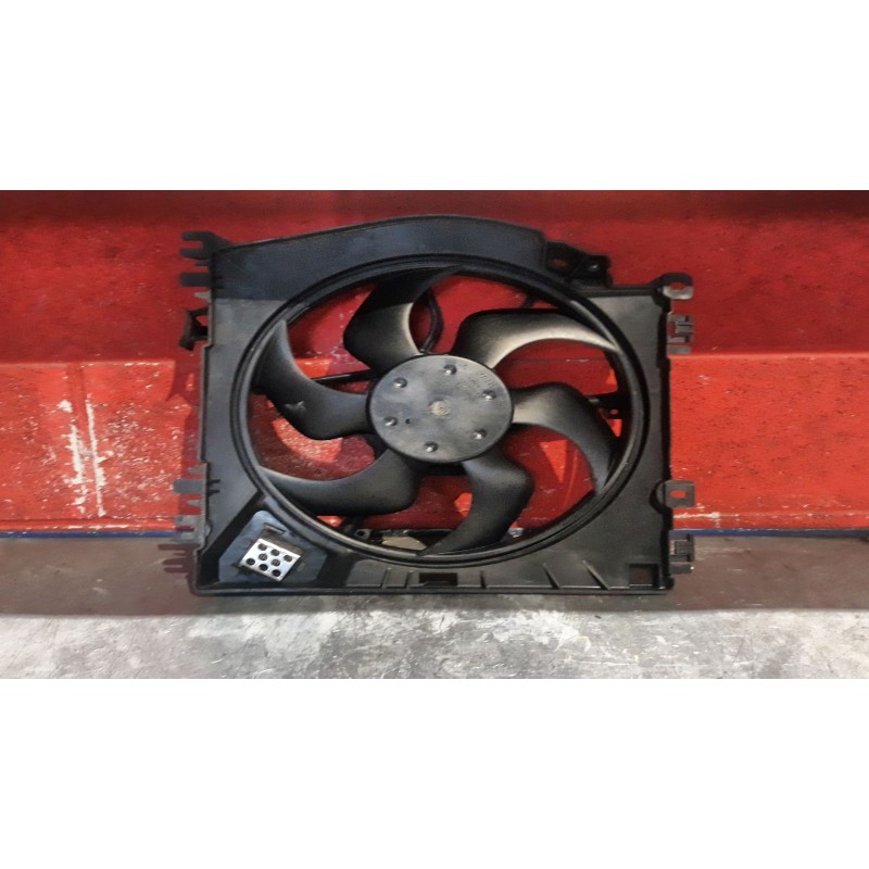Recambio de electroventilador para renault clio iii authentique | 01.07 - 12.10 authentique | 01.07 - 12.10 referencia OEM IAM  