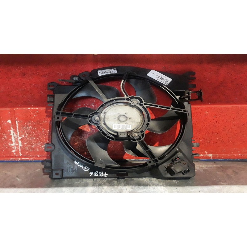 Recambio de electroventilador para renault clio iii authentique | 01.07 - 12.10 authentique | 01.07 - 12.10 referencia OEM IAM  