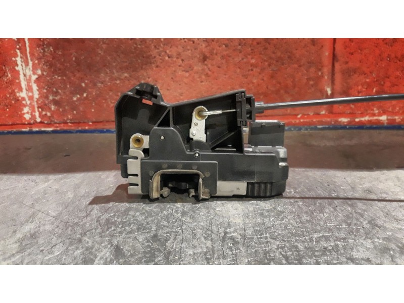 Recambio de cerradura puerta delantera derecha para opel astra g berlina  | 0.98 - 0.04  | 0.98 - 0.04 referencia OEM IAM   