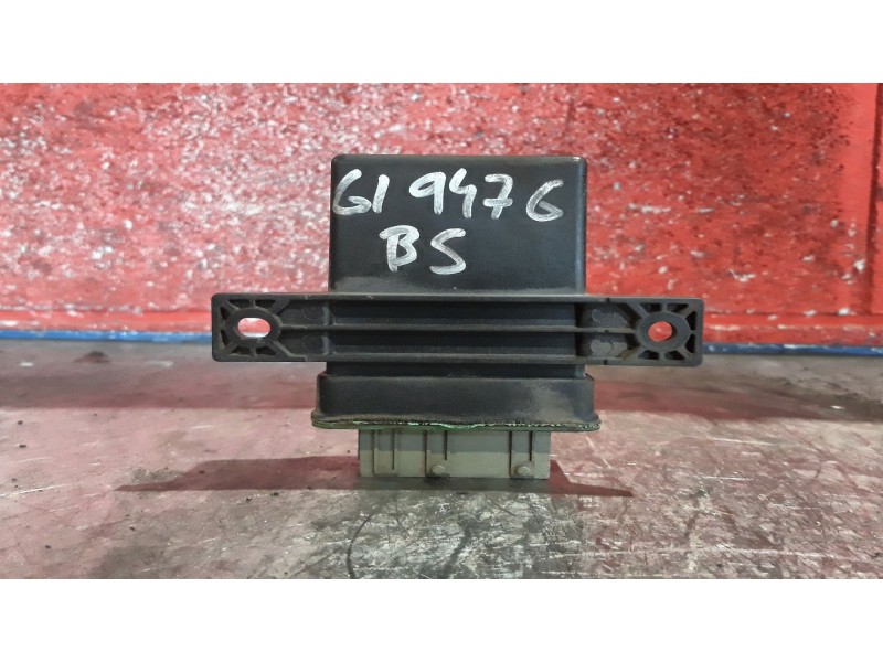 Recambio de rele ventilador para citroen berlingo  | 0.96 - 0.02  | 0.96 - 0.02 referencia OEM IAM 9631577780  