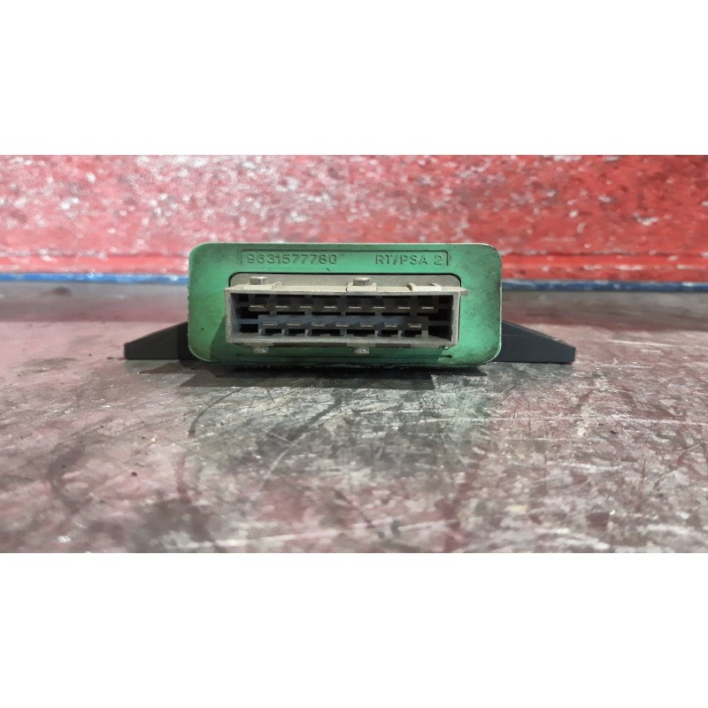 Recambio de rele ventilador para citroen berlingo  | 0.96 - 0.02  | 0.96 - 0.02 referencia OEM IAM 9631577780  