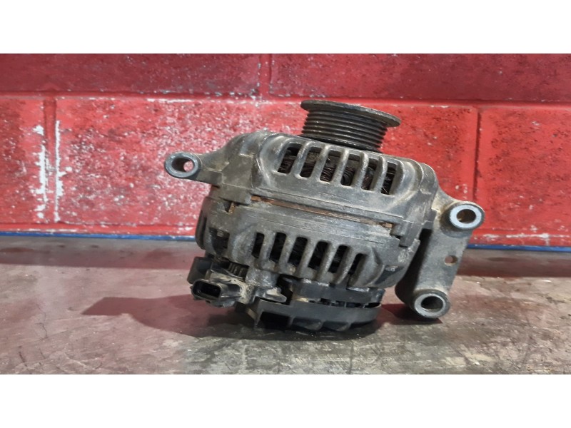 Recambio de alternador para volkswagen caravelle referencia OEM IAM 0986042790  