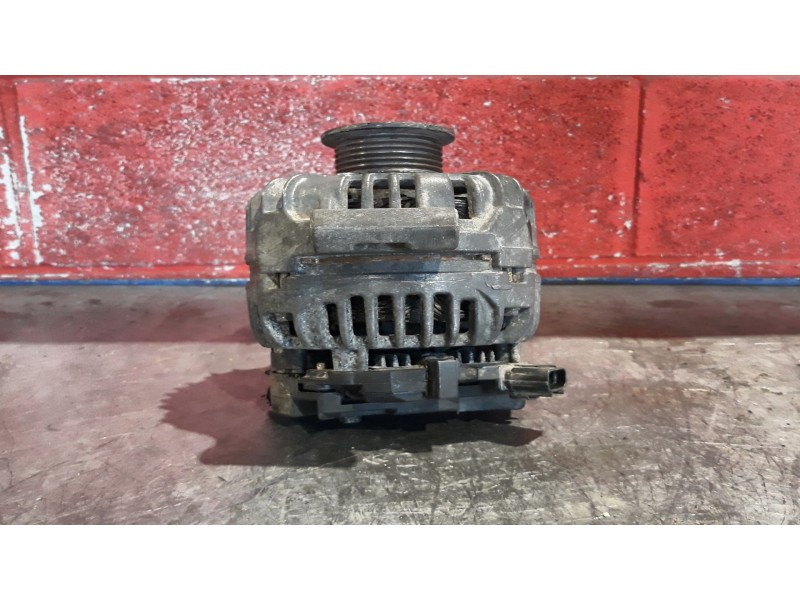 Recambio de alternador para volkswagen caravelle referencia OEM IAM 0986042790  