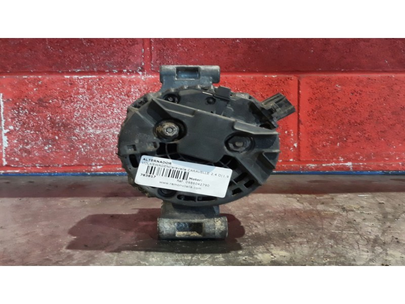 Recambio de alternador para volkswagen caravelle referencia OEM IAM 0986042790  