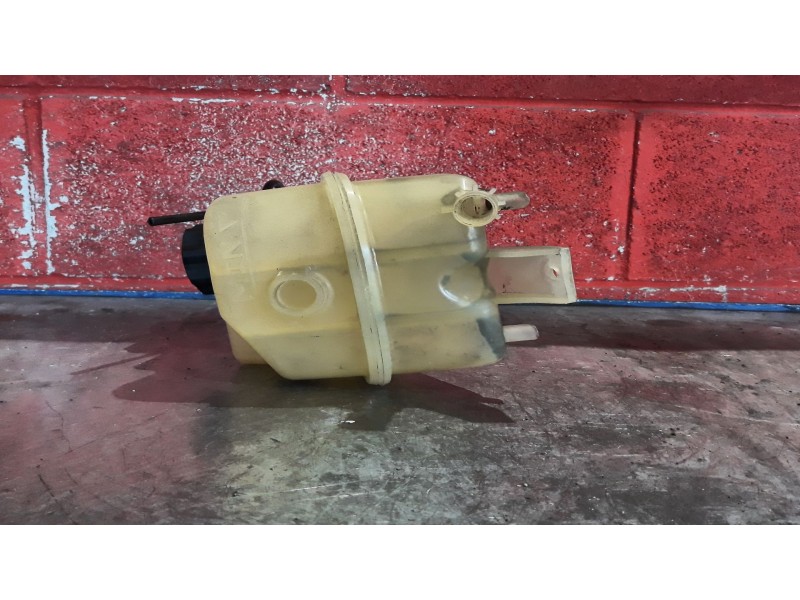 Recambio de deposito expansion para citroen berlingo 1.6 hdi 110 sx multispace referencia OEM IAM   