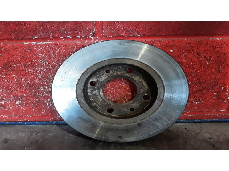 Recambio de disco freno delantero para peugeot 206 berlina 1.4 | 0.98 - ... 1.4 | 0.98 - ... referencia OEM IAM   