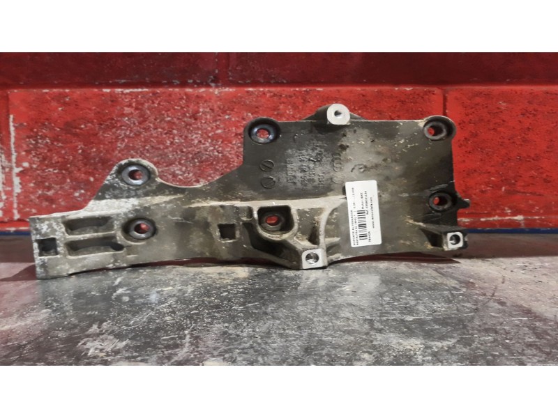 Recambio de soporte alternador para seat altea xl (5p5)  | 0.06 - ...  | 0.06 - ... referencia OEM IAM 03G903113A  