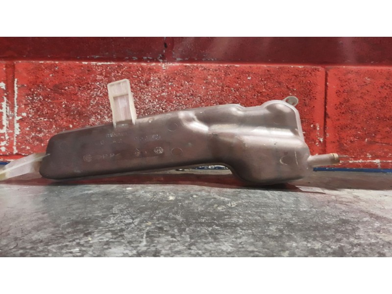 Recambio de deposito expansion para renault kangoo (f/kc0)  | 0.00 - ...  | 0.00 - ... referencia OEM IAM    Recambio de deposito expansion para renault kangoo (f/kc0)  | 0.00 - ...  | 0.00 - ... referencia OEM IAM