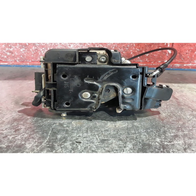 Recambio de cerra. puer. tras. izquierda para seat ibiza (6k1) select | 08.99 - 12.01 ibiza (6k1) select | 08.99 - 12.01 referen