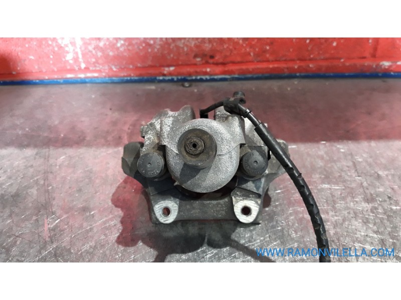 Recambio de pinza freno tras. derecha para bmw serie 1 118d auto referencia OEM IAM    Recambio de pinza freno tras. derecha para bmw serie 1 118d auto referencia OEM IAM