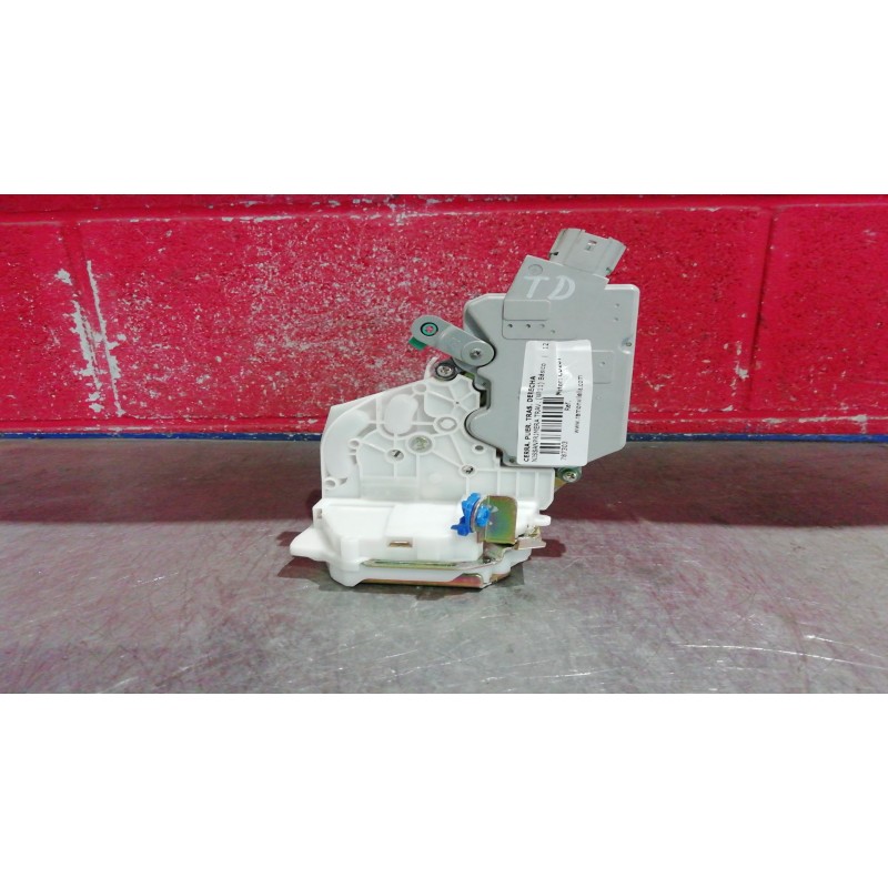 Recambio de cerra. puer. tras. derecha para nissan primera trav. (wp11) básico | 12.00 - ... básico | 12.00 - ... referencia OEM