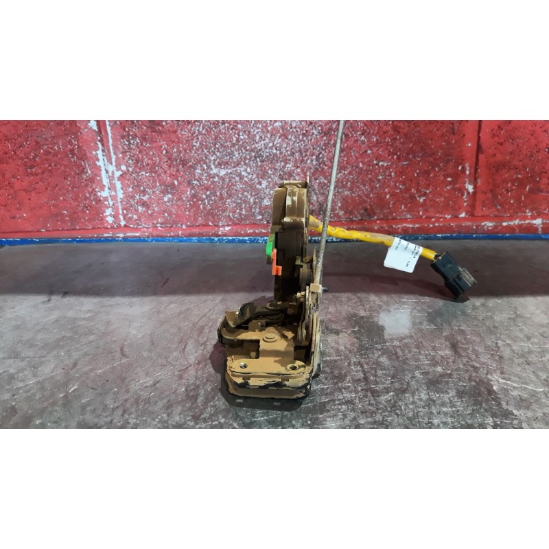 Recambio de cerra. puer. tras. izquierda para kia carnival 2.9 turbodiesel cat | 0.99 - ... 2.9 turbodiesel cat | 0.99 - ... ref