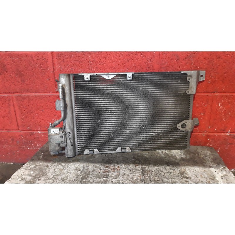Recambio de conden. radia. aire acondicio. para opel zafira a 1.8 16v cat | 0.99 - 0.05 1.8 16v cat | 0.99 - 0.05 referencia OEM