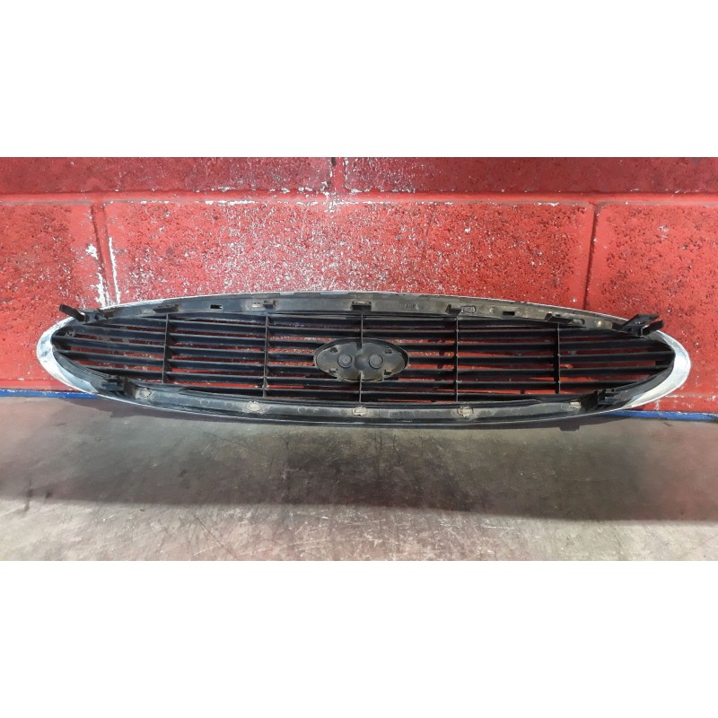 Recambio de rejilla delantera para ford mondeo berlina (gd) ghia | 08.96 - 12.01 ghia | 08.96 - 12.01 referencia OEM IAM   