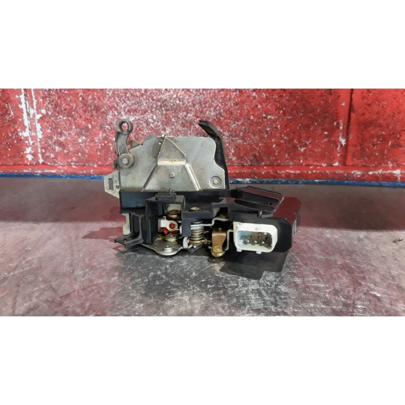 Recambio de cerra. puer. tras. derecha para bmw serie 5 berlina (e39)  | 0.95 - 0.03  | 0.95 - 0.03 referencia OEM IAM   