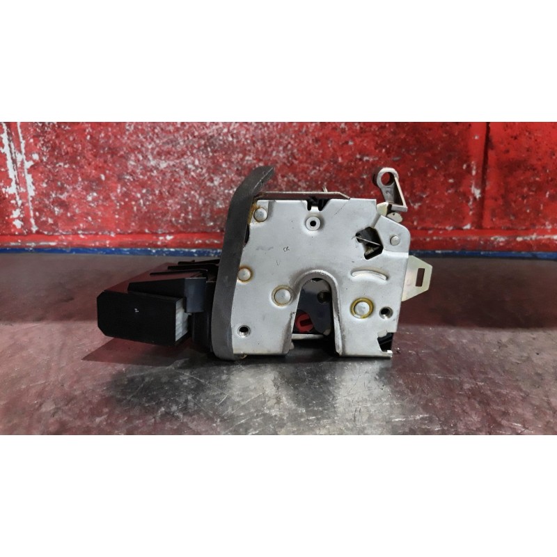 Recambio de cerra. puer. tras. derecha para bmw serie 5 berlina (e39)  | 0.95 - 0.03  | 0.95 - 0.03 referencia OEM IAM   