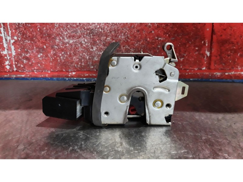 Recambio de cerra. puer. tras. derecha para bmw serie 5 berlina (e39)  | 0.95 - 0.03  | 0.95 - 0.03 referencia OEM IAM   