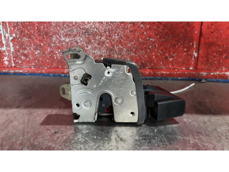 Recambio de cerra. puer. tras. izquierda para bmw serie 5 berlina (e39)  | 0.95 - 0.03  | 0.95 - 0.03 referencia OEM IAM   