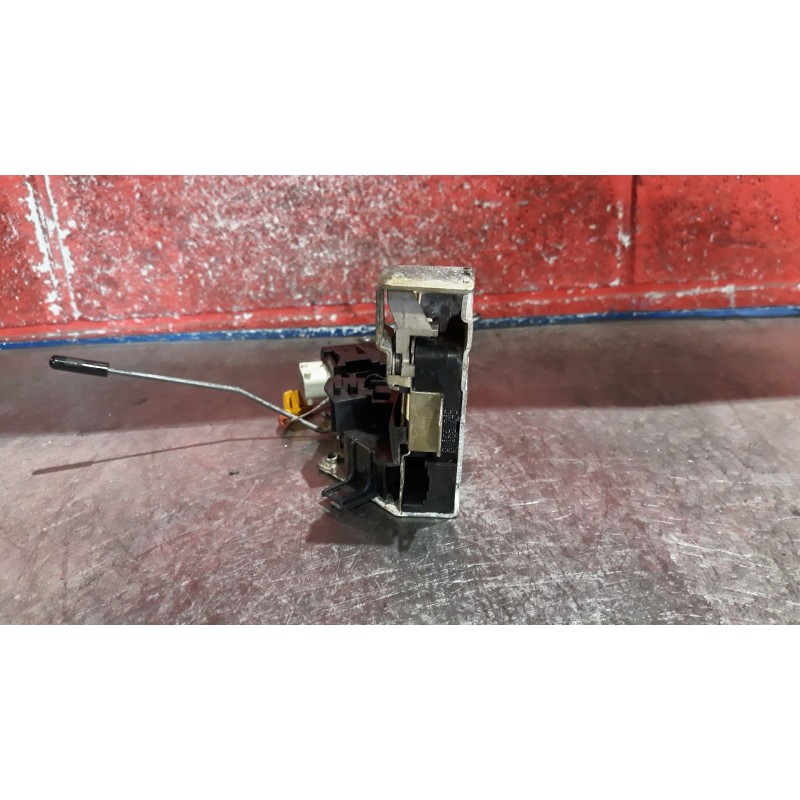 Recambio de cerra. puer. tras. izquierda para bmw serie 5 berlina (e39)  | 0.95 - 0.03  | 0.95 - 0.03 referencia OEM IAM   