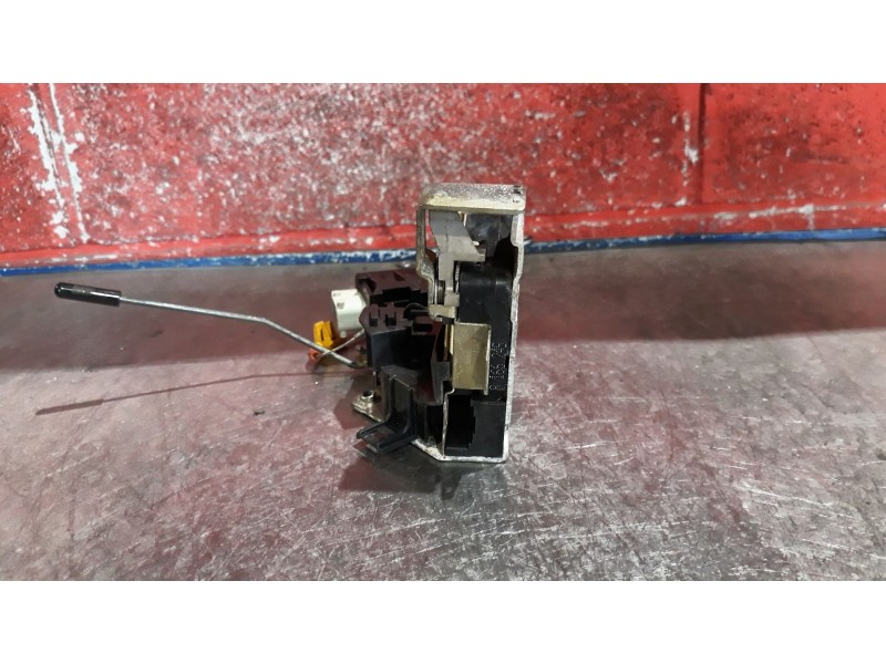 Recambio de cerra. puer. tras. izquierda para bmw serie 5 berlina (e39)  | 0.95 - 0.03  | 0.95 - 0.03 referencia OEM IAM   