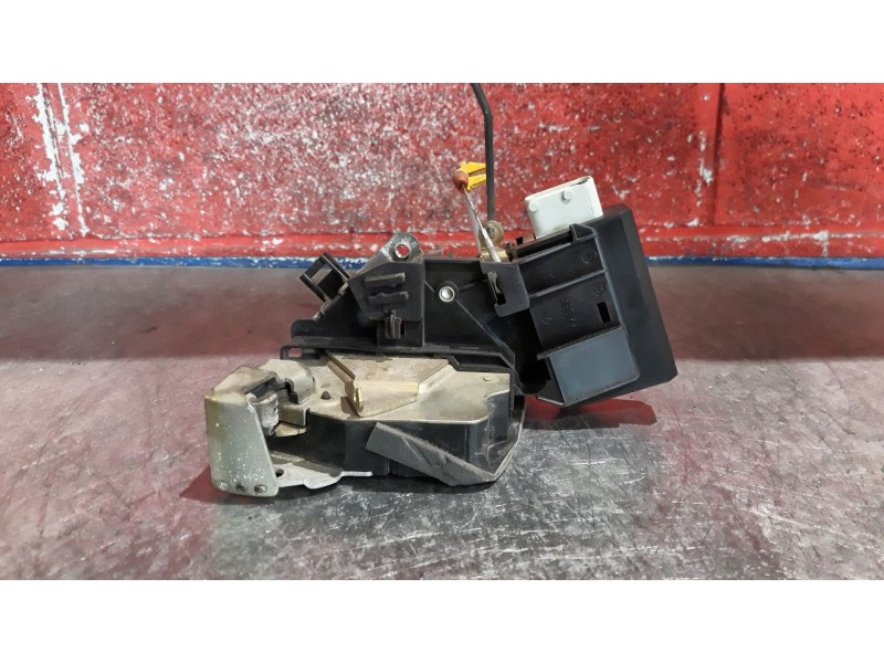 Recambio de cerra. puer. tras. izquierda para bmw serie 5 berlina (e39)  | 0.95 - 0.03  | 0.95 - 0.03 referencia OEM IAM   