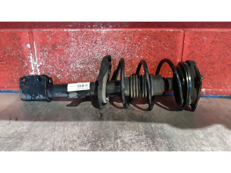 Recambio de amorti. delan. derecho para renault clio iii exception | 09.06 - ... exception | 09.06 - ... referencia OEM IAM   