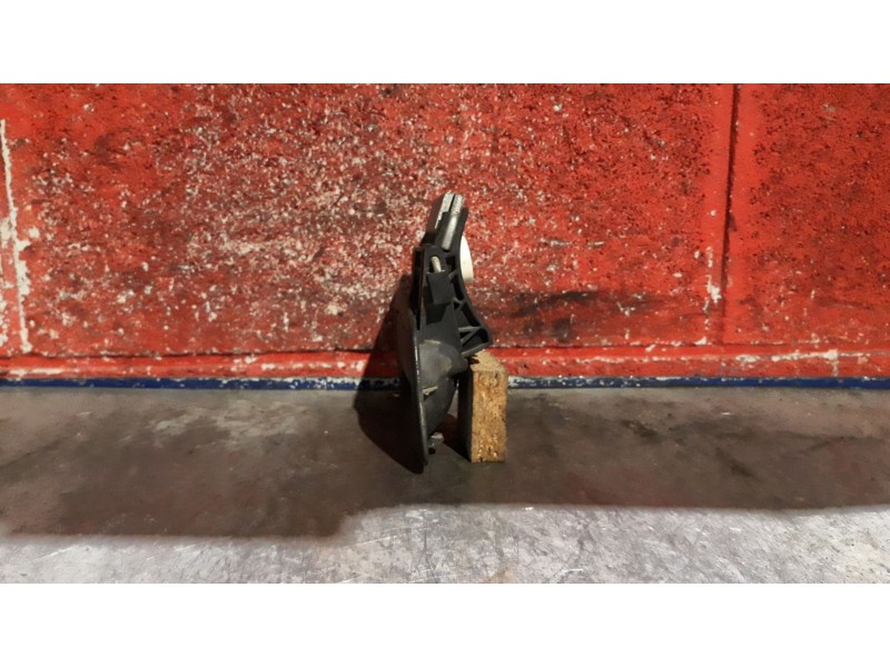Recambio de maneta exterior delantera derecha para opel astra g berlina  | 0.98 - 0.04  | 0.98 - 0.04 referencia OEM IAM   