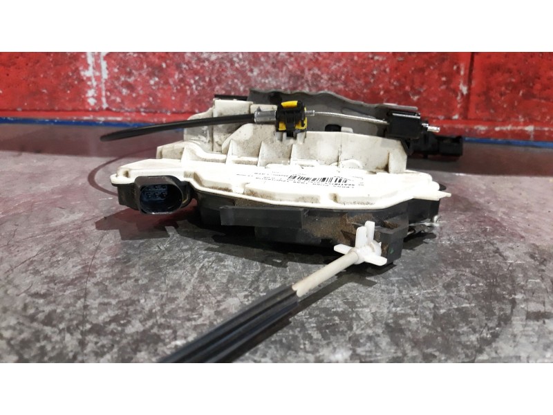 Recambio de cerra. puer. tras. izquierda para seat ibiza (6j5) 1.6 tdi | 0.08 - ... 1.6 tdi | 0.08 - ... referencia OEM IAM   