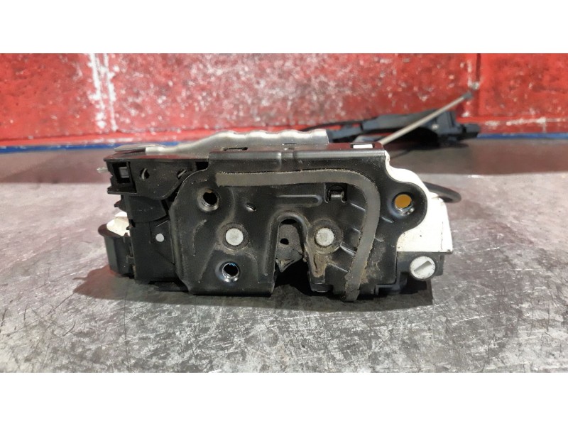 Recambio de cerra. puer. tras. izquierda para seat ibiza (6j5) 1.6 tdi | 0.08 - ... 1.6 tdi | 0.08 - ... referencia OEM IAM   