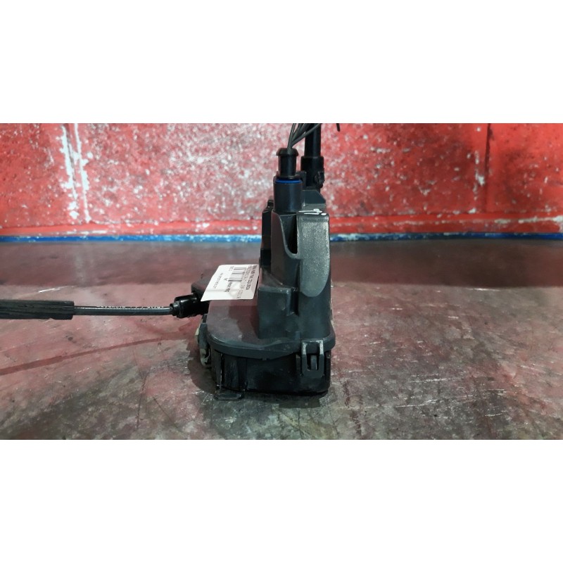 Recambio de cerra. puer. tras. izquierda para renault scenic ii 1.9 dci diesel | 0.03 - ... 1.9 dci diesel | 0.03 - ... referenc