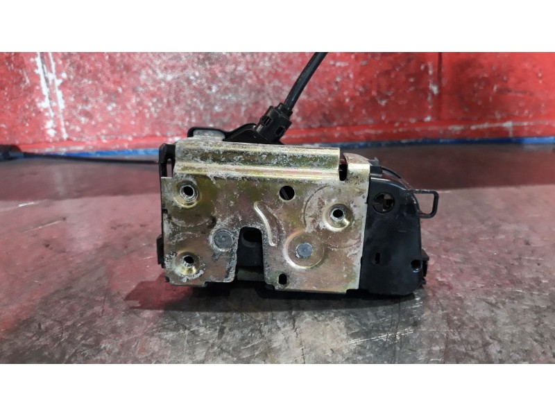 Recambio de cerra. puer. tras. izquierda para renault scenic ii 1.9 dci diesel | 0.03 - ... 1.9 dci diesel | 0.03 - ... referenc
