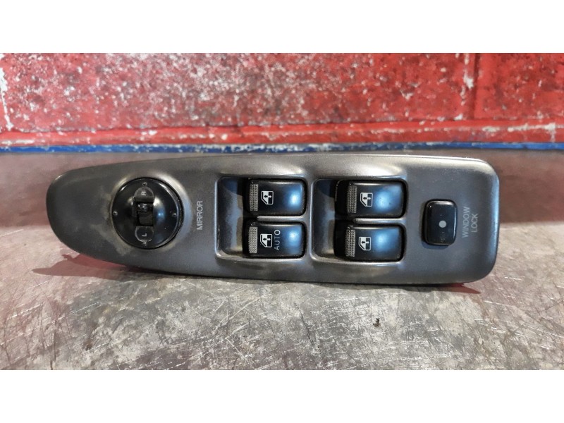 Recambio de mando elevalu. delantero izquierdo para hyundai elantra (xd)  | 0.00 - ...  | 0.00 - ... referencia OEM IAM 935702D0
