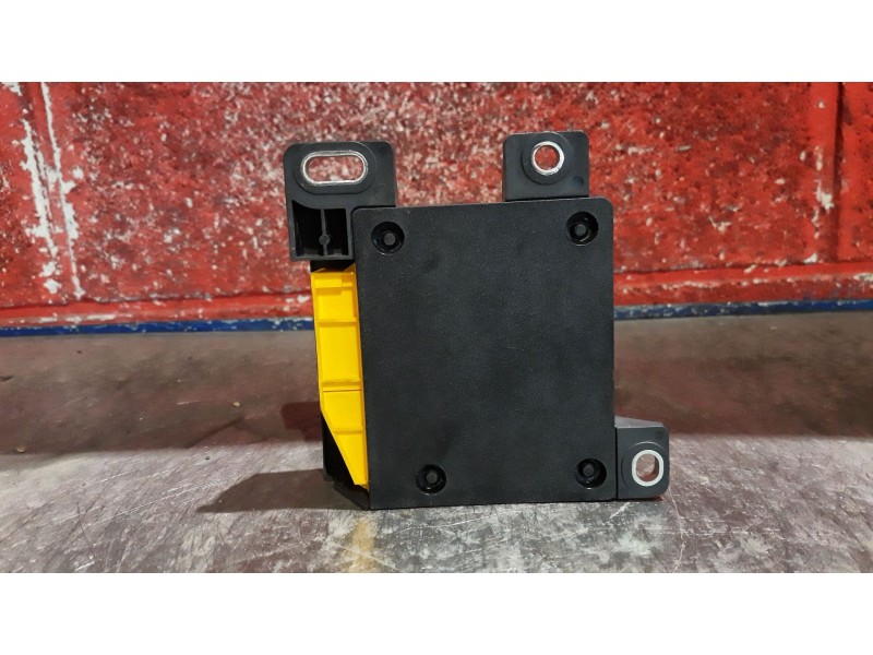 Recambio de centralita airbag para dacia logan  | 0.05 - ...  | 0.05 - ... referencia OEM IAM 8200702322 403245B2 