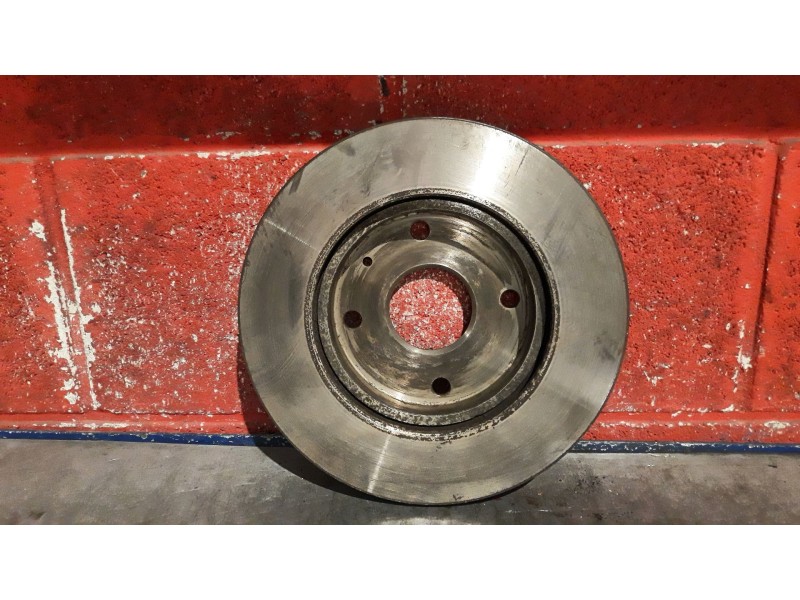 Recambio de disco freno delantero para daewoo nubira berlina se | 0.03 - ... se | 0.03 - ... referencia OEM IAM   