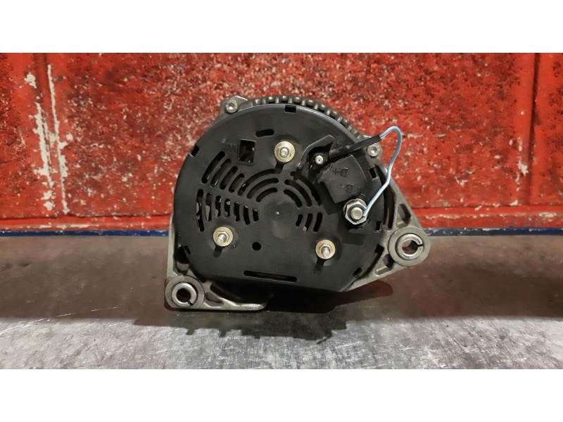 Recambio de alternador para opel vectra b berlina 2.0 dti | 0.95 - ... 2.0 dti | 0.95 - ... referencia OEM IAM 0986041330  