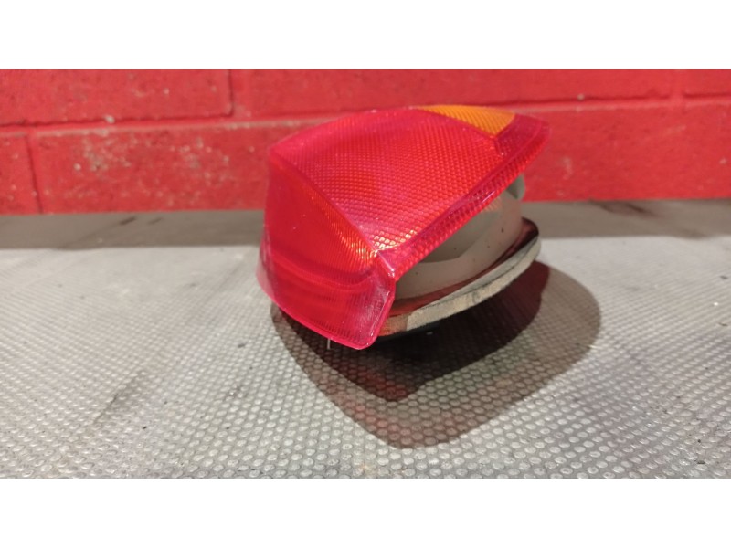 Recambio de piloto trasero izquierdo para ford ka (ccq) 1.3 cat | 0.96 - ... 1.3 cat | 0.96 - ... referencia OEM IAM   