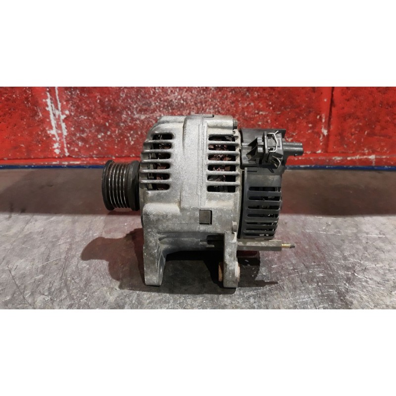 Recambio de alternador para volkswagen golf iii berlina (1h1) 1.6 | 0.91 - ... 1.6 | 0.91 - ... referencia OEM IAM A13VI124  