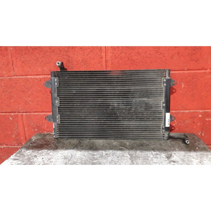 Recambio de conden. radia. aire acondicio. para volkswagen golf iii berlina (1h1) 1.6 | 0.91 - ... 1.6 | 0.91 - ... referencia O