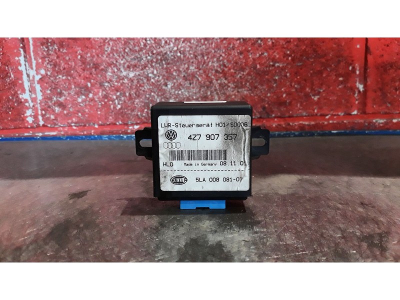 Recambio de centralita faros xenon para audi a6 2.5 tdi referencia OEM IAM 4Z7907357 5LA00808107  Recambio de centralita faros xenon para audi a6 2.5 tdi referencia OEM IAM 4Z7907357 5LA00808107