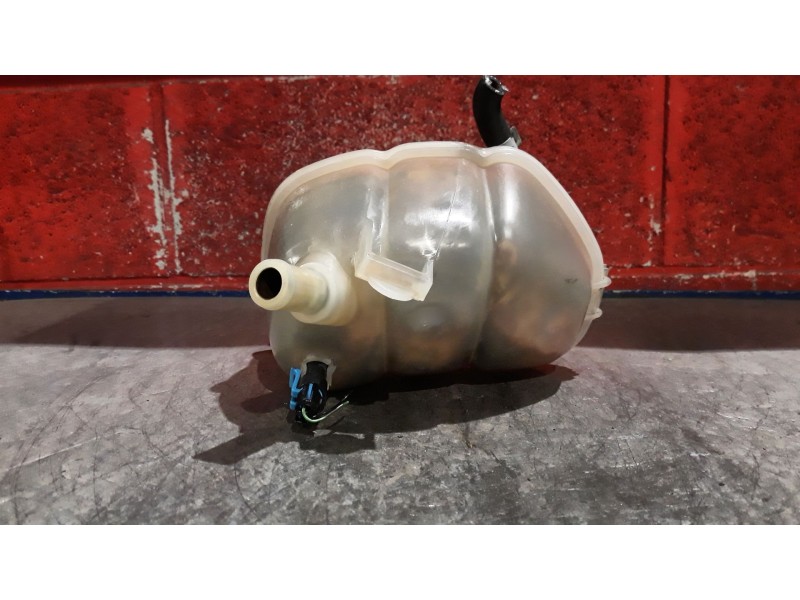 Recambio de deposito expansion para saab 9-5 familiar  | 0.01 - ...  | 0.01 - ... referencia OEM IAM   