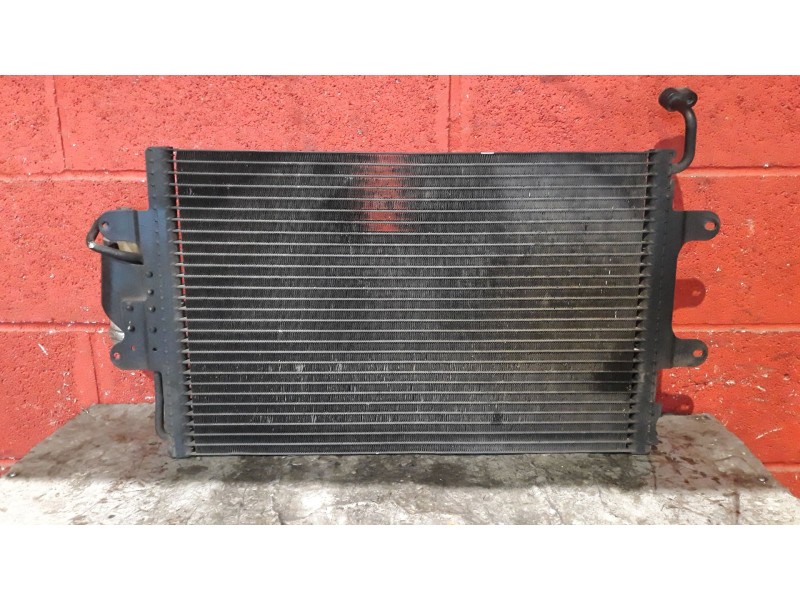 Recambio de condensador radiador aire acondicionado para seat ibiza (6k1) 1.4 16v | 0.99 - ... ibiza (6k1) 1.4 16v | 0.99 - ... 