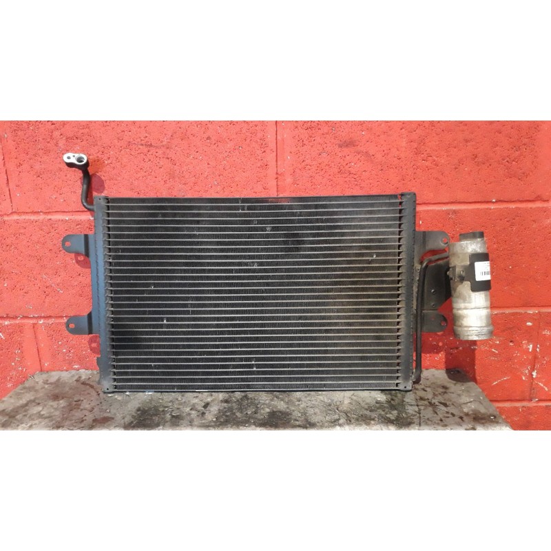 Recambio de condensador radiador aire acondicionado para seat ibiza (6k1) 1.4 16v | 0.99 - ... ibiza (6k1) 1.4 16v | 0.99 - ... 