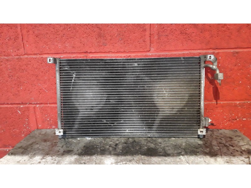 Recambio de condensador radiador aire acondicionado para peugeot 106 (s1) 1.1 | 0.91 - ... 1.1 | 0.91 - ... referencia OEM IAM  