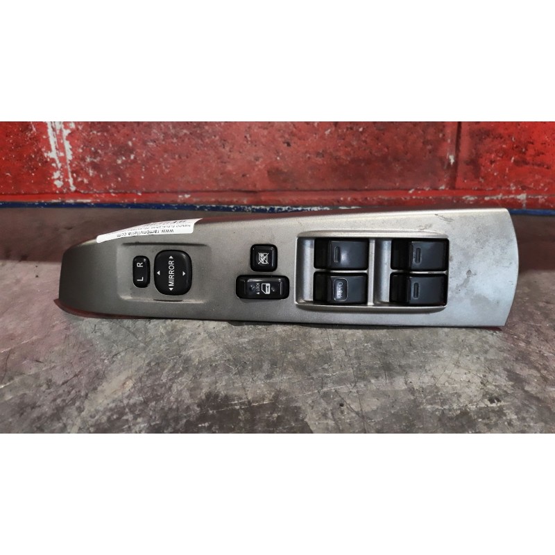 Recambio de mando elevalunas delantero izquierdo para toyota prius (nhw20) 1.5 cat | 0.03 - 0.09 1.5 cat | 0.03 - 0.09 referenci