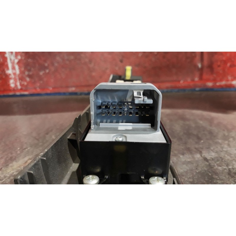 Recambio de mando elevalunas delantero izquierdo para toyota prius (nhw20) 1.5 cat | 0.03 - 0.09 1.5 cat | 0.03 - 0.09 referenci